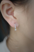Load image into Gallery viewer, LUOWEND 18K White Gold Real Natural Diamond Hoop Earrings for Women