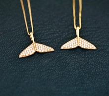 Load image into Gallery viewer, LUOWEND 18K Yellow Gold Real Natural Diamond Necklace for Women