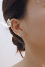 Load image into Gallery viewer, LUOWEND 18K White Gold Real Natural Diamond Stud Earrings for Women