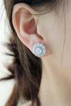 Load image into Gallery viewer, LUOWEND 18K White Gold Real Natural Diamond Stud Earrings for Women