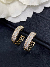 Load image into Gallery viewer, LUOWEND 18K Yellow Gold Real Natural Diamond Hoop Earrings for Women