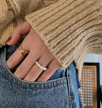 Load image into Gallery viewer, LUOWEND 18K Yellow Gold Ring for Women