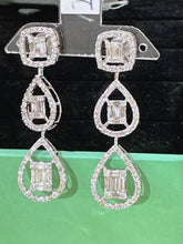 Load image into Gallery viewer, LUOWEND 18K White Gold Real Natural Diamond Drop Earrings for Women