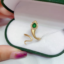 Load image into Gallery viewer, LUOWEND 18K Yellow Gold Real Natural Diamond and Emerald Ring for Women