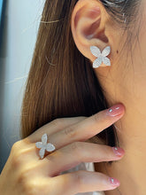 Load image into Gallery viewer, LUOWEND 18K White Gold Real Natural Diamond Stud Earrings for Women