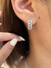 Load image into Gallery viewer, LUOWEND 18K White Gold Real Natural Diamond Hoop Earrings for Women