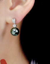 Load image into Gallery viewer, LUOWEND 18K White Gold Real Natural Diamond and Tahiti Black Pearl Earrings for Women