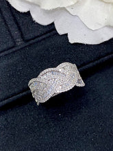 Load image into Gallery viewer, LUOWEND 18K White Gold Real Natural Diamond Ring for Women