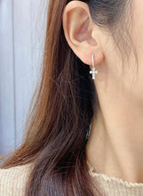 Load image into Gallery viewer, LUOWEND 18K White or Yellow Gold Real Natural Diamond Hoop Earrings for Women
