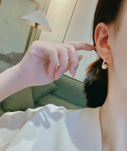 Load image into Gallery viewer, LUOWEND 18K Yellow Gold Real Natural Akoya Pearl Earrings for Women