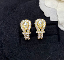 Load image into Gallery viewer, LUOWEND 18K Yellow Gold Real Natural Diamond Stud Earrings for Women