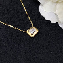 Load image into Gallery viewer, LUOWEND 18K Yellow Gold Real Natural Diamond Pendant Necklace for Women