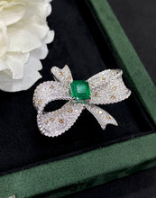 Load image into Gallery viewer, LUOWEND 18K White Gold Real Natural Emerald Gemstone Necklace for Women