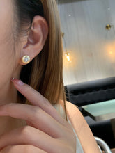 Load image into Gallery viewer, LUOWEND 18K Yellow Gold Real Natural Diamond Stud Earrings for Women