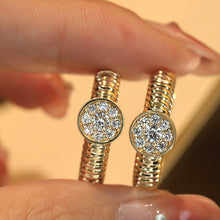 Load image into Gallery viewer, LUOWEND 18K Yellow Gold Real Natural Diamond Ring for Women