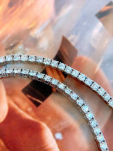 Load image into Gallery viewer, LUOWEND 18K White Gold Real Natural Diamond Bracelet for Women