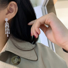 Load image into Gallery viewer, LUOWEND 18K White Gold Real Natural Diamond Drop Earrings for Women