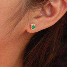 Load image into Gallery viewer, LUOWEND 18K Yellow Gold Natural Emerald and Diamond Stud Earrings for Women