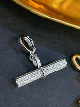 Load image into Gallery viewer, LUOWEND 18K White/Yellow Gold Fine Jewelry Real Natural Diamond Pendant for Women