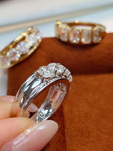 Load image into Gallery viewer, LUOWEND 18K White/Yellow Gold Fine Jewelry Real Natural Diamond Ring for Women