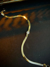 Load image into Gallery viewer, LUOWEND 18K Yellow Gold Real Natural Diamond Bracelet for Women