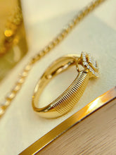 Load image into Gallery viewer, LUOWEND 18K Yellow Gold Fine Jewelry Real Natural Diamond Ring for Women