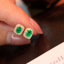 Load image into Gallery viewer, LUOWEND 18K Yellow Gold Natural Emerald and Diamond Stud Earrings for Women