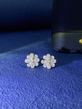 Load image into Gallery viewer, LUOWEND 18K White or Rose Gold Real Natural Diamond Stud Earrings for Women