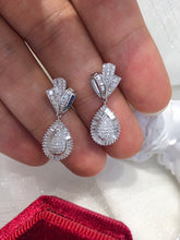 Load image into Gallery viewer, LUOWEND 18K White Gold Real Natural Diamond Drop Earrings for Women