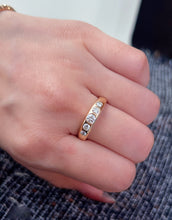 Load image into Gallery viewer, LUOWEND 18K Yellow Gold Fine Jewelry Real Natural Diamond Ring for Women