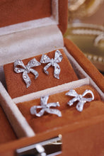 Load image into Gallery viewer, LUOWEND 18K White Gold Natural Diamond Stud Earrings for Women