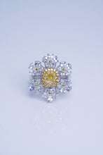 Load image into Gallery viewer, LUOWEND 18K White Gold Natural Yellow Diamond Ring for Women