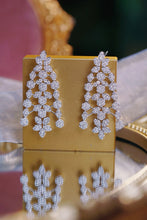 Load image into Gallery viewer, LUOWEND 18K White Gold Natural Drop Earrings for Women