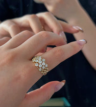Load image into Gallery viewer, LUOWEND 18k Yellow Gold Fine Jewelry Real Natural Diamond Ring for Women