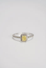 Load image into Gallery viewer, LUOWEND 18K White Gold Natural Yellow Diamond Ring for Women