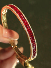 Load image into Gallery viewer, LUOWEND 18K Yellow Gold Fine Jewelry Natural Ruby Bangle for Women