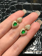 Load image into Gallery viewer, LUOWEND 18K Yellow Gold Natural Emerald Earrings for Women