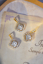 Load image into Gallery viewer, LUOWEND 18K Yellow Gold Real Natural Diamond Pendant Necklace for Women