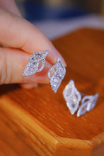 Load image into Gallery viewer, LUOWEND 18K White Gold Real Natural Diamond Stud Earrings for Women