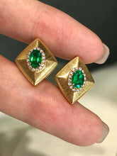 Load image into Gallery viewer, LUOWEND 18K Yellow Gold Natural Emerald Earrings for Women