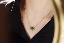 Load image into Gallery viewer, LUOWEND 18K Yellow Gold Natural Emerald Real Diamond Gemstone Necklace for Women