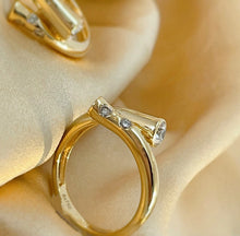 Load image into Gallery viewer, LUOWEND 18K Yellow Gold Natural Diamond Ring for Women