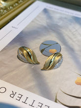 Load image into Gallery viewer, LUOWEND 18K Yellow Gold Natural Diamond Earrings for Women