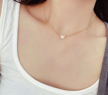 Load image into Gallery viewer, LUOWEND 18K Yellow Gold Real Natural Diamond Pendant Necklace for Women