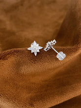 Load image into Gallery viewer, LUOWEND 18K White Gold Natural Diamond Earrings for Women