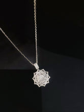 Load image into Gallery viewer, LUOWEND 18K White Gold Real Natural Diamond Pendant Necklace for Women