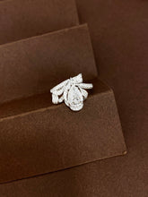 Load image into Gallery viewer, LUOWEND 18K White Gold Natural Diamond Ring for Women