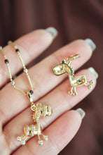 Load image into Gallery viewer, LUOWEND 18K Yellow Gold Natural Diamond Pendant for Women