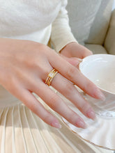 Load image into Gallery viewer, LUOWEND 18K Yellow Gold Natural Diamond Ring for Women