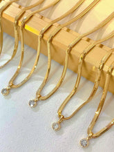 Load image into Gallery viewer, LUOWEND 18K Yellow Gold Real Natural Diamond Necklace for Women